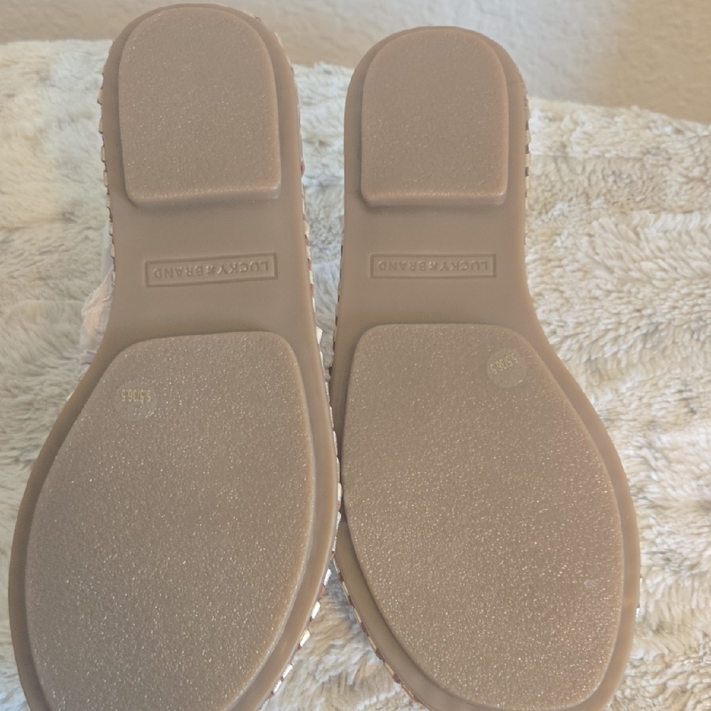 Lucky Brand LK-Zanora Gold Metallic Leather Slide Sandals 5.5 NWT - Picture 2 of 5